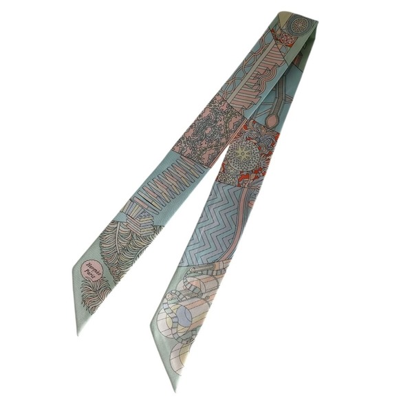HERMES "De l'Ombrelle aux Duels" Silk Twilly Scarf/Muffler, Pale Blue, Women's - Picture 1 of 7